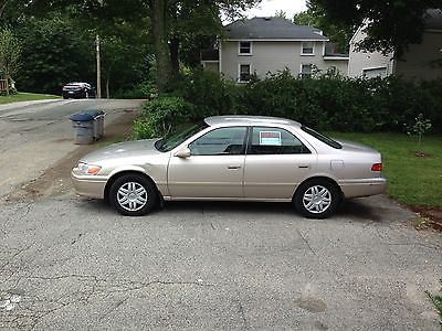 Toyota : Camry LE gold, excellentcondition,newbattery,radiator,brakes,tiresac,cd