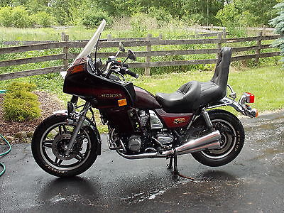 Honda : CB 1982 honda cb 900 custom motorcycle one owner only 7 796 original miles fairing