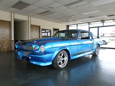 Ford : Mustang Coupe 1965 ford mustang 302 5.0 l resto rod