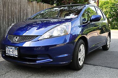Honda : Fit Base Hatchback 4-Door 2012 honda fit in reflection blue very good condition 15 000 miles