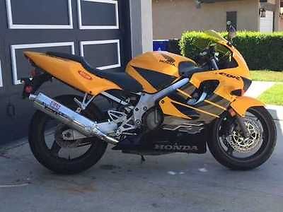 Honda : CBR 1999 cbr 600 f 4