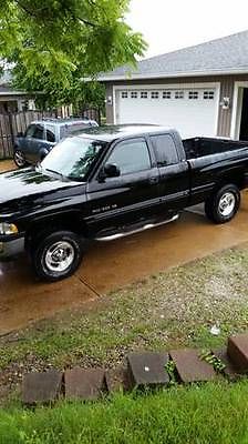 Dodge : Ram 1500 4WD Ext Cab Automatic 01 ram 1500 extended cab 4 x 4 automatic v 8 5.9 magnum