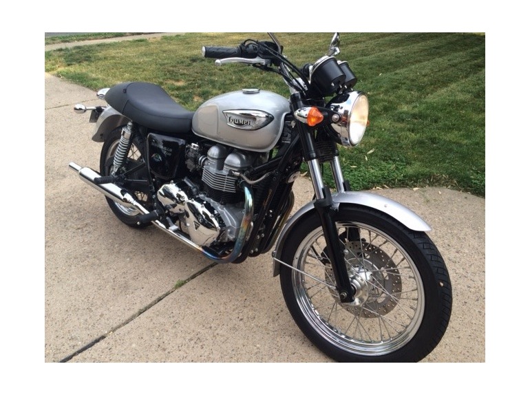 2003 Triumph Bonneville T100