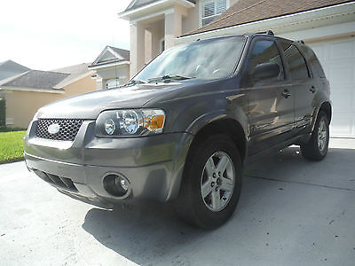 Ford : Escape Hybrid 2006 ford escape hybrid leather sunroof navi power everything clean