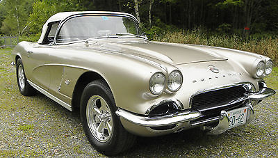 Chevrolet : Corvette Convertible 1962 corvette fawn beige 2 nd owner for 50 yrs 2 tops matching original numbers