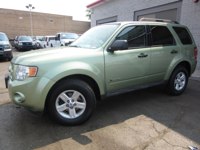Ford : Escape 4WD 4dr I4 C Green Hybrid FWD 100k Hwy Miles Ex Fed Govt Well Maintained