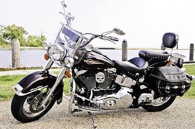 Harley-Davidson : Softail Black Cherry Pearl Heritage Classic (1450 cc) with engine upgrades & accessories