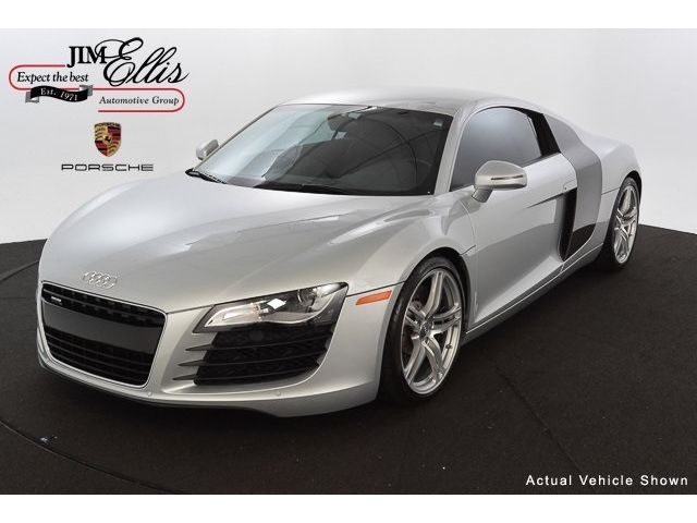 Audi : R8 4.2 Premium Package, Bang and Olufsen Sound, Carbon Blades, R-Tronic, Clear Bra