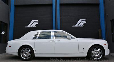 Rolls-Royce : Phantom THEATER PACKAGE CORNISH WHITE, THEATER PACKAGE, 21