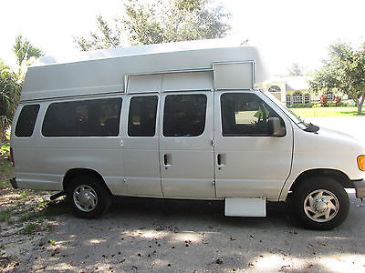 Ford : E-Series Van E-250 High Top 2006 ford e 250 hightop wheelchair van only 49 137 miles great condition