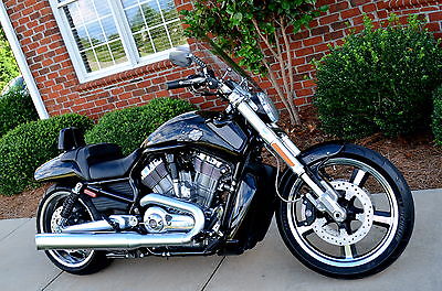 Harley-Davidson : VRSC 2012 harley davidson vrscf v rod muscle 1 031 low miles like new abs brakes