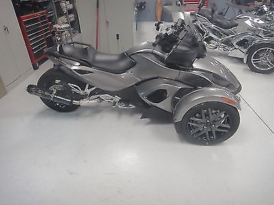 Can-Am : Spyder 2013 can am spyder rs like new