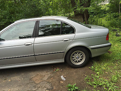 BMW : 5-Series Base Sedan 4-Door 1998 bmw 528 i base sedan 4 door 2.8 l