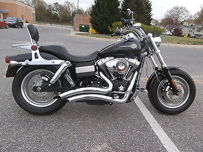 Harley-Davidson : Dyna Harley-Davidson 2008 Dyna Fat Bob Black 8,300 original miles