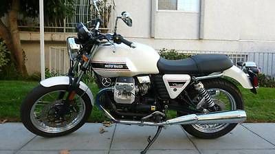 Moto Guzzi : V7 2011 moto guzzi v 7 classic 1187 miles like new