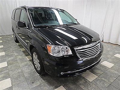 Chrysler : Town & Country 4dr Wagon Touring 2013 chrysler town country touring dual dvd leather loaded stow go