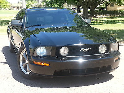 Ford : Mustang GT, AUTO 2006 ford mustang gt coupe 2 door 4.6 l