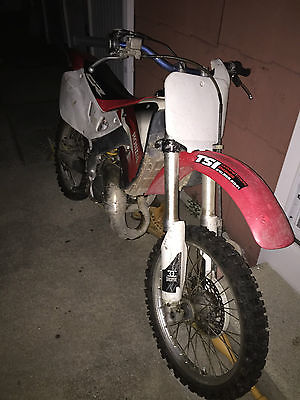Honda : CR 1997 honda cr 125 as is no return good condition starts first or second kick
