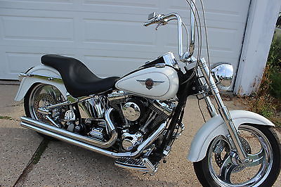 Harley-Davidson : Softail 2001 harley davidson fat boy w lots of chrome ape hangers low miles
