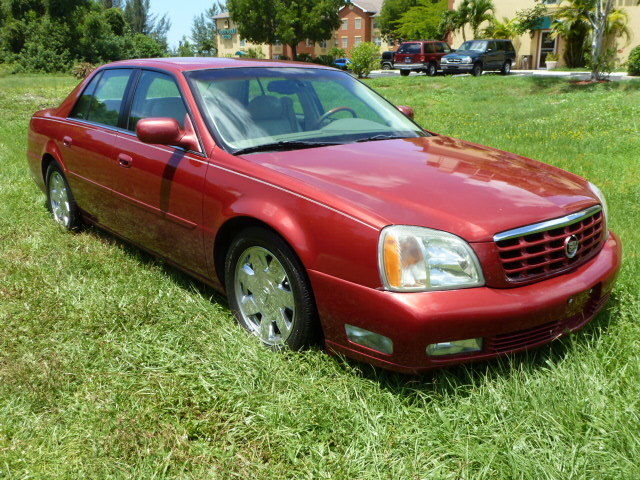 Cadillac : DTS DeVille DTS 2002 cadillac deville dts perfect carfax florida car runs great very sharp