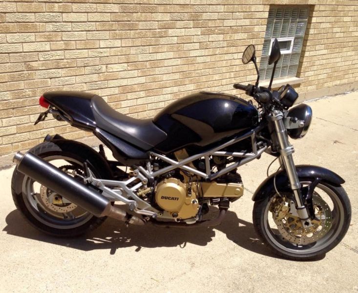 Ducati Monster M620 with big BREMBO upgraded brakes. super deal