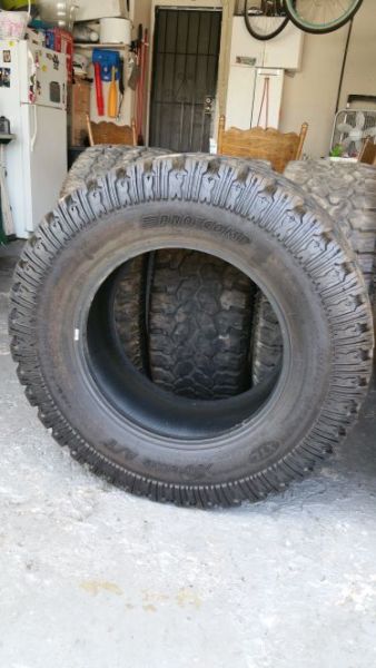 Pro Comp Xtreme A/T tires