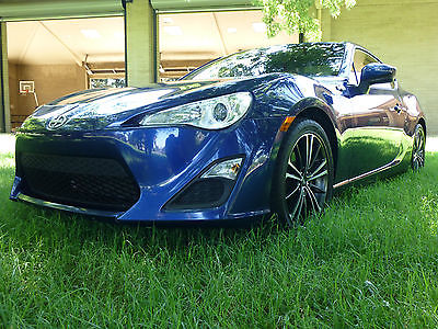 Scion : FR-S Base Coupe 2-Door 2013 scion fr s ultramarine blue