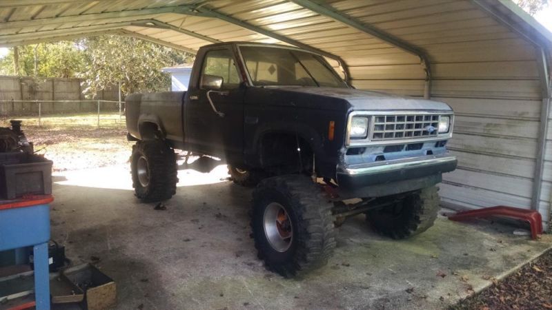 MUDD TRUCK FOR SALE OR TRADE