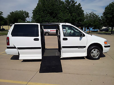Chevrolet : Uplander LS 2005 chevy venture wheelchair handicap accessible 140 k clean title