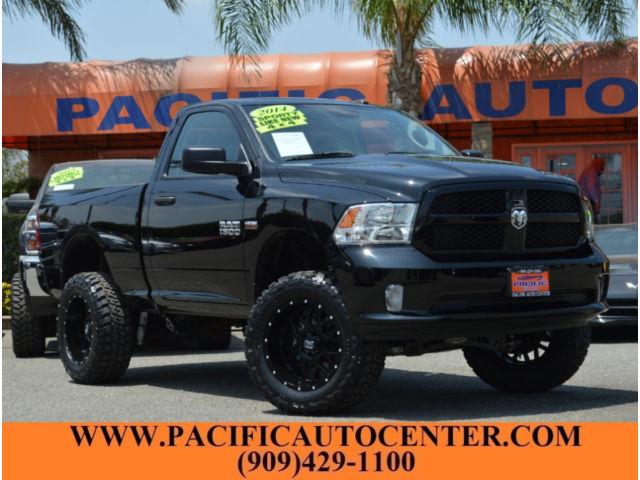 Dodge : Ram 1500 This 2014 Dodge Ram 1500 Tradesmen Regular Cab 4x4 is suitable for all your towi