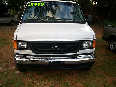 Ford : E-Series Van XLT 2003 ford e 150 base standard cargo van 2 door 4.2 l