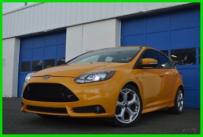 Ford : Focus ST ST2 ST3 402A Ecoboost 2.0L Turbo Warranty More Navigation Leather Reacaro Heated Seats Sony Audio Sync Power Moonroof HID Save