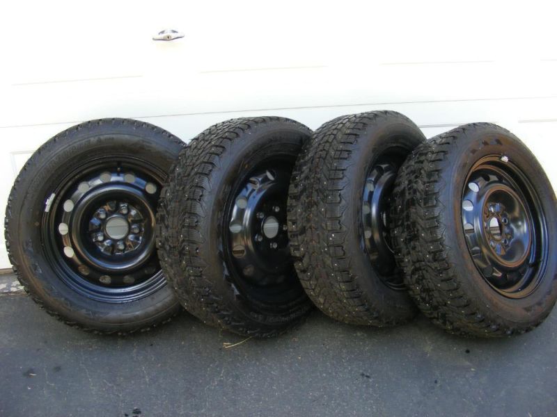 Tires and wheels for Nissan Altima