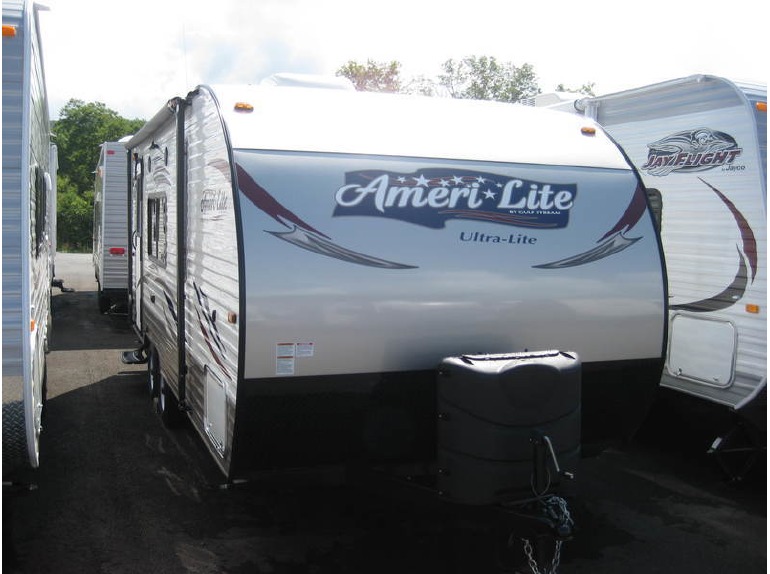 2015 Gulf Stream Amerilite 218MB