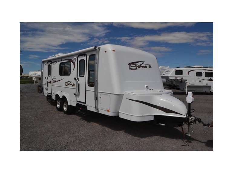 2016 Bigfoot 25fb BIGFOOT/115