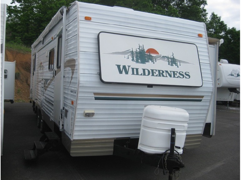 2004 Wilderness 290FLS