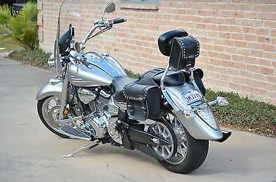 Yamaha : Roadliner Like new, only 1492 miles, Stratoliner accessories + OEM factory parts incl.