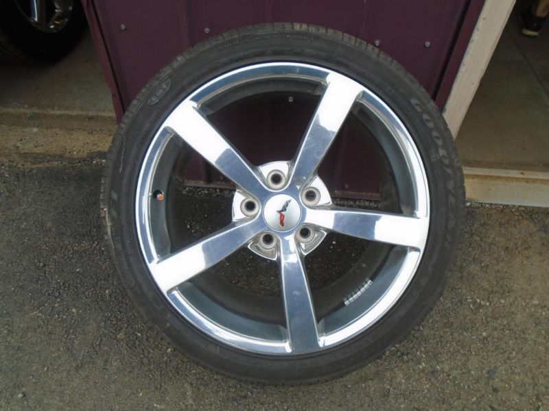 Chevrolet Corvette polished 5 spoke alloy wheels/tires, 2