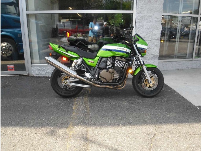 2005 Kawasaki ZRX1200R