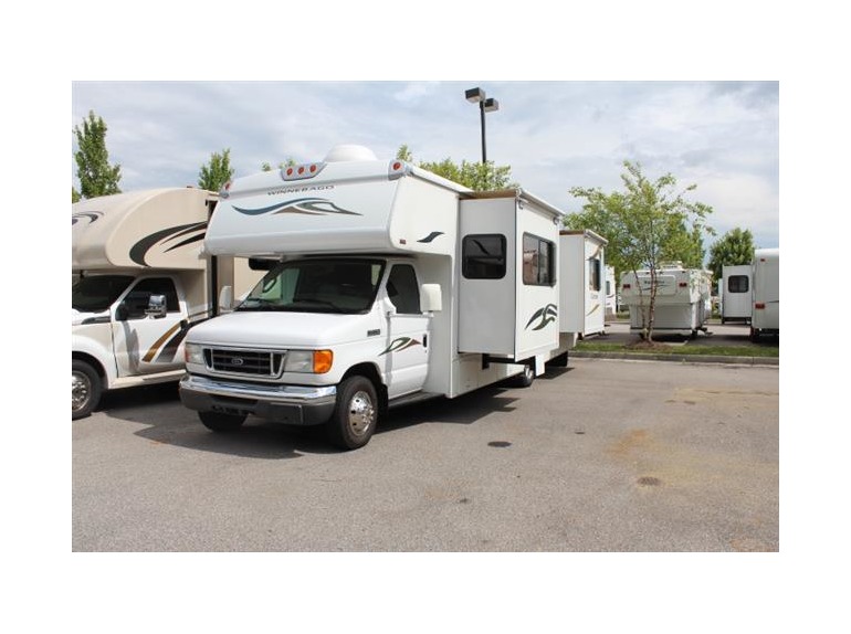 2007 Winnebago Outlook 29B