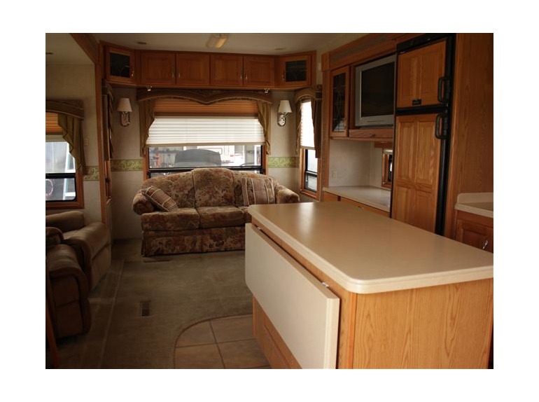 2005 DOUBLE TREE RV Mobile Suite 36
