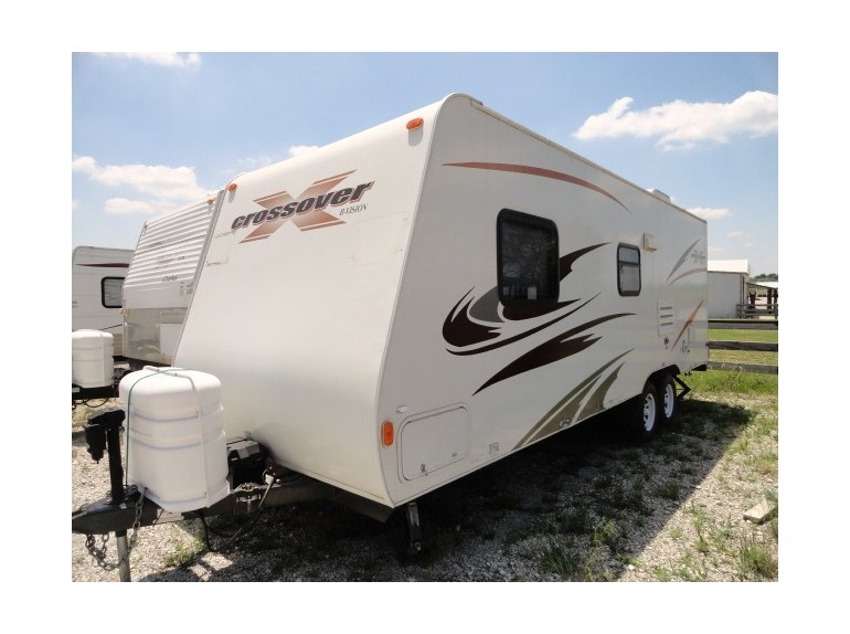2011 Trail-Lite By R-Vision CROSSOVER 230BH