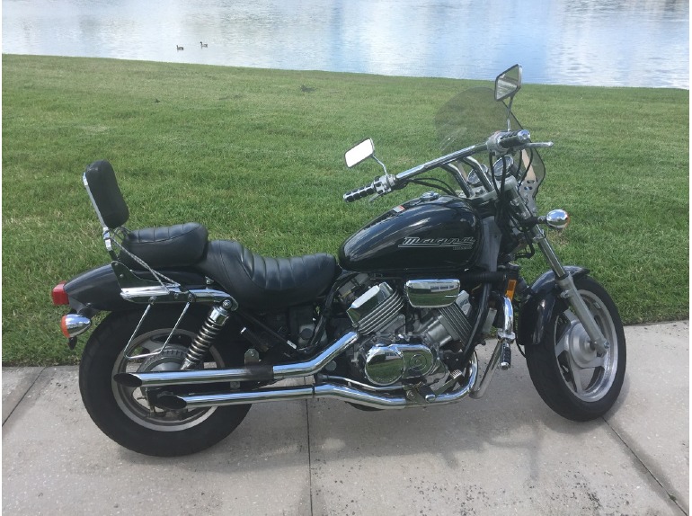 1997 Honda Magna