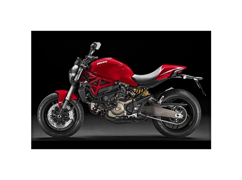 2015 Ducati Monster 821 - Red