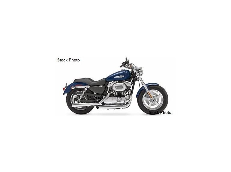 2013 Harley Davidson Sportster - 1200 Custom XL1200C