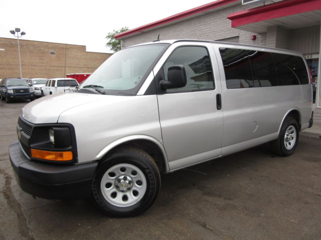 Chevrolet : Express RWD 1500 135 Silver 1500 LS 8 Pass 75k Miles Warranty Rear Air Ex Govt Well Maintained Nice