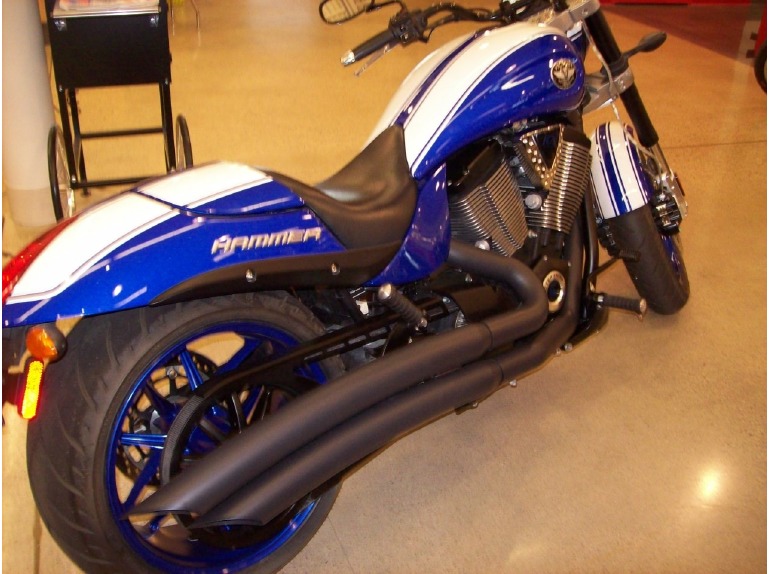 2009 Victory HAMMER S