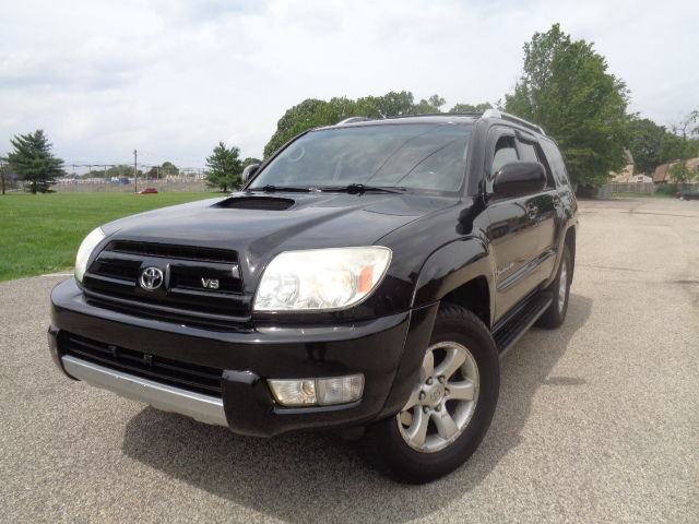 Toyota : 4Runner SR5 LIMITED 2004 toyota 4 runner sr 5 limited edition 4 wd only 141 k just serviced no reserve