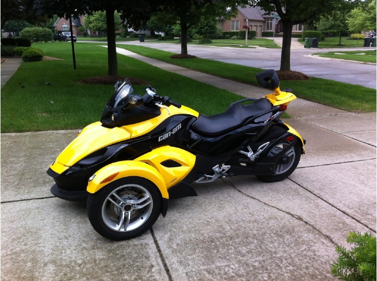 2009 Can-Am Spyder GS SM5