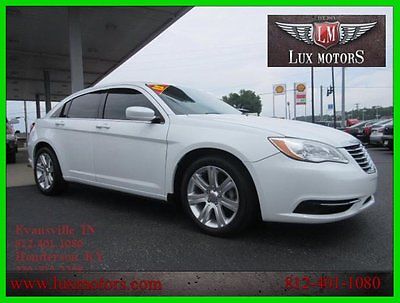 Chrysler : 200 Series Touring 2012 touring used 2.4 l i 4 16 v automatic fwd sedan premium